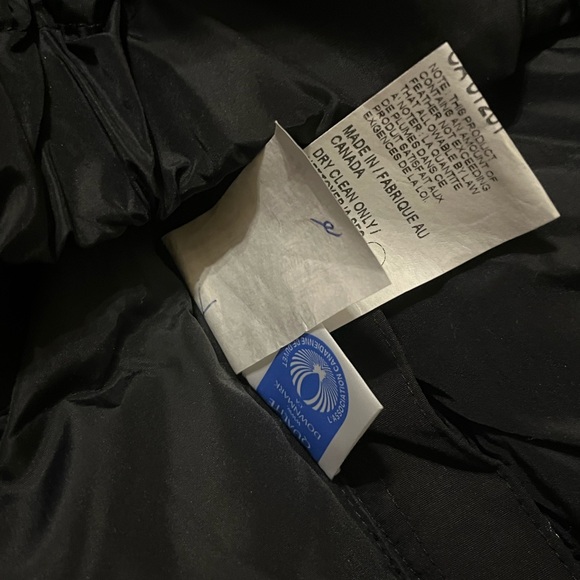 NEW HOLOGRAM TAG CANADA GOOSE SNOW MANTRA SMALL PARKA JACKET BLACK NEW W TAGS - Picture 12 of 16